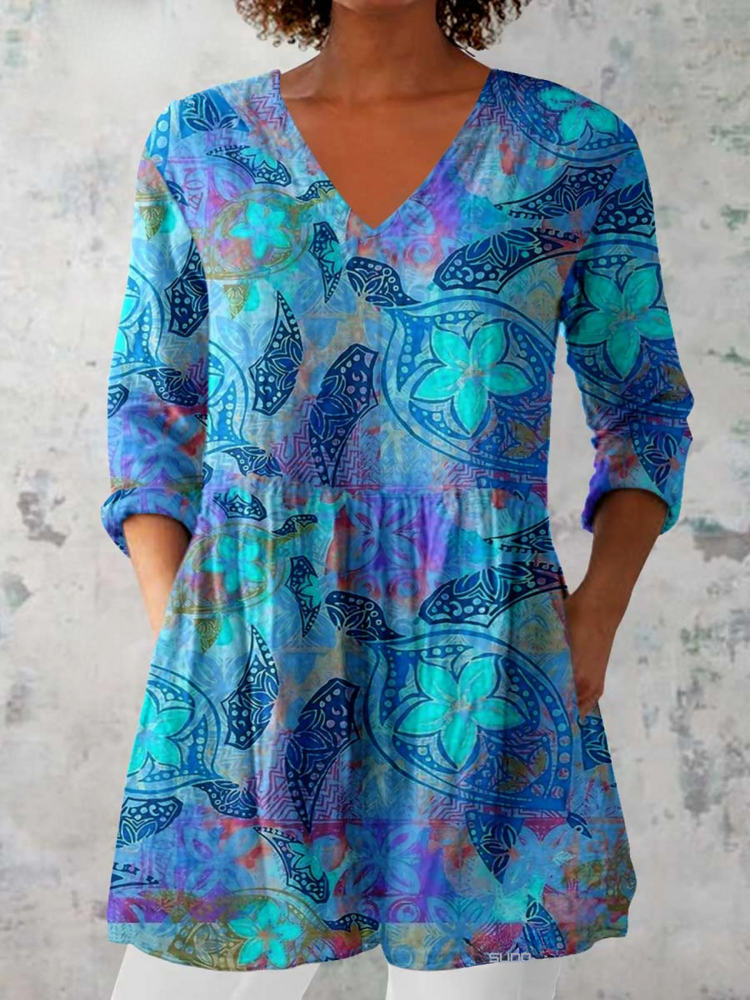 Christine | Colourful V-Neck Blouse