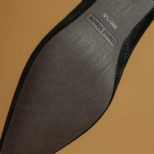 Isolde | Polished Classic Pumps