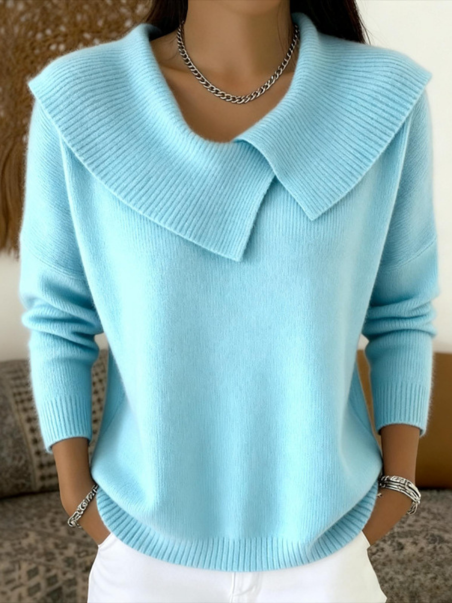 Imogen™ | Warm Sweater with Soft Collar