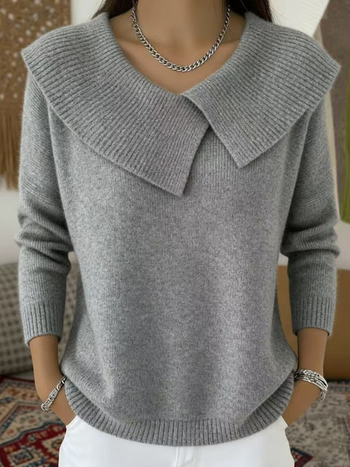 Imogen™ | Warm Sweater with Soft Collar