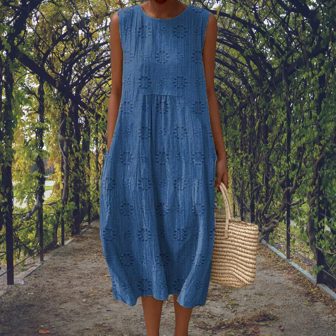 Audrey | Elegant sleeveless dress with pockets