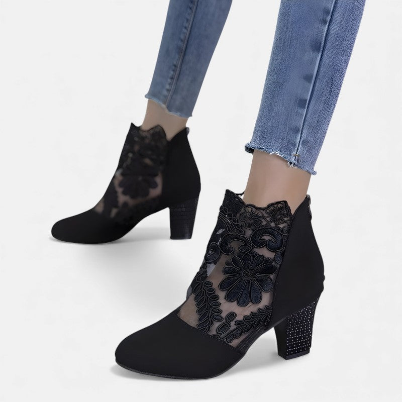 Josephine | Wide-Toe Support Heels