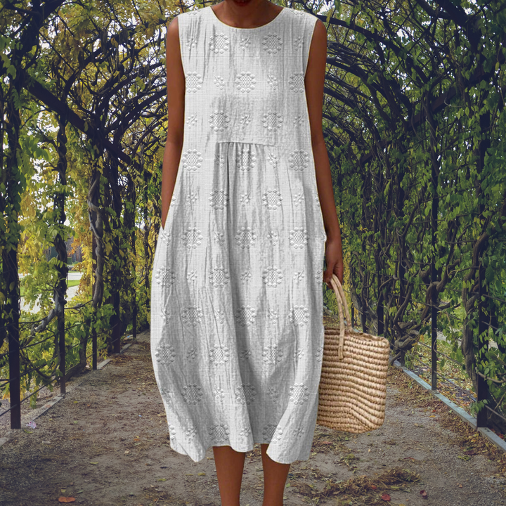 Audrey | Elegant sleeveless dress with pockets