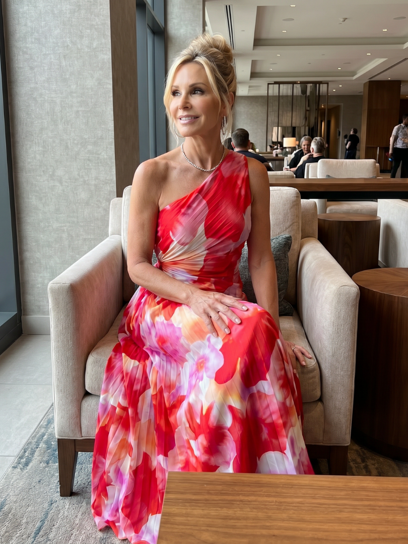 Giselle | One-Shoulder Pleated Midi Dress