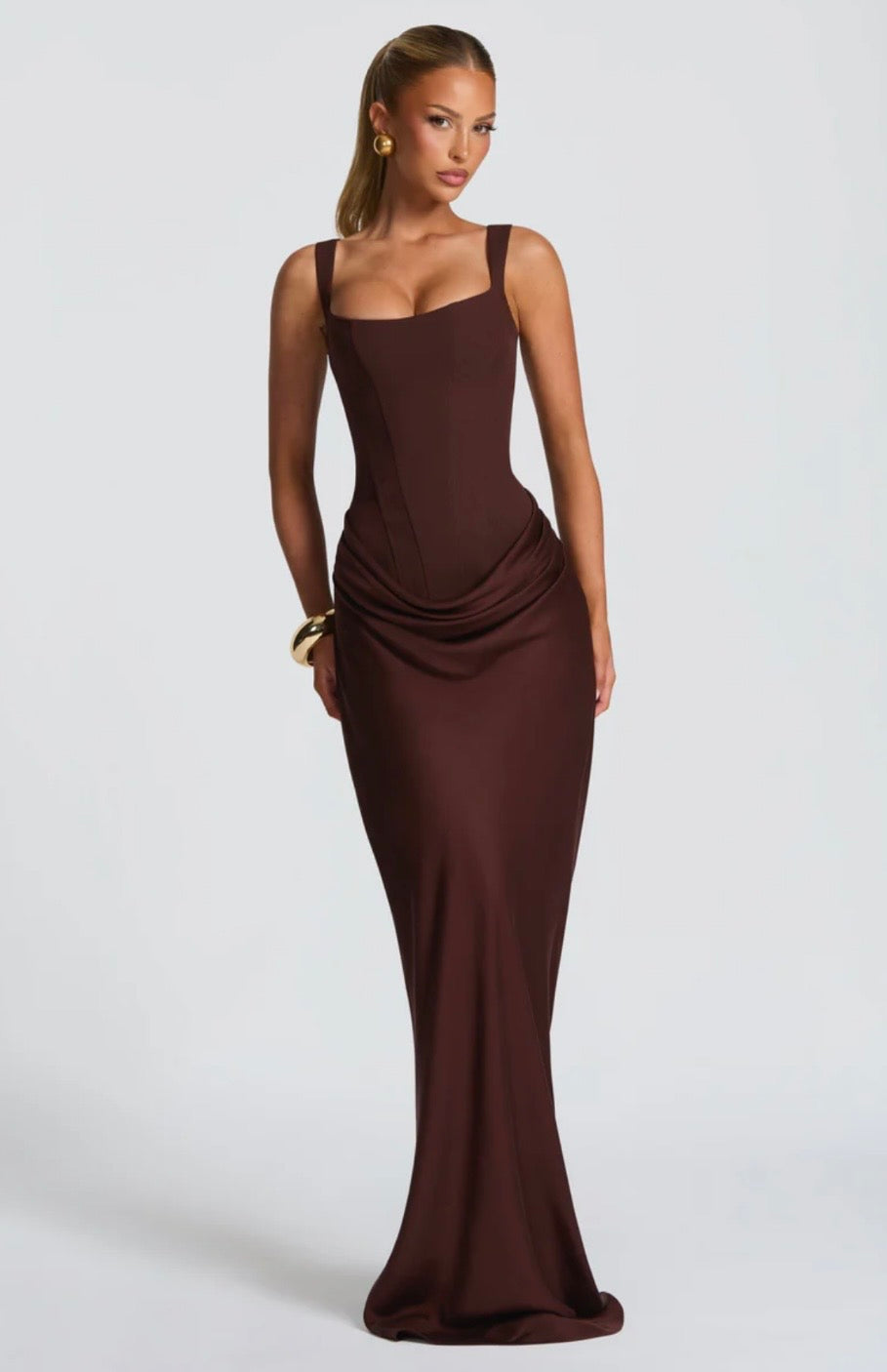 Kate | Square-Neck Sculpted Maxi Dress