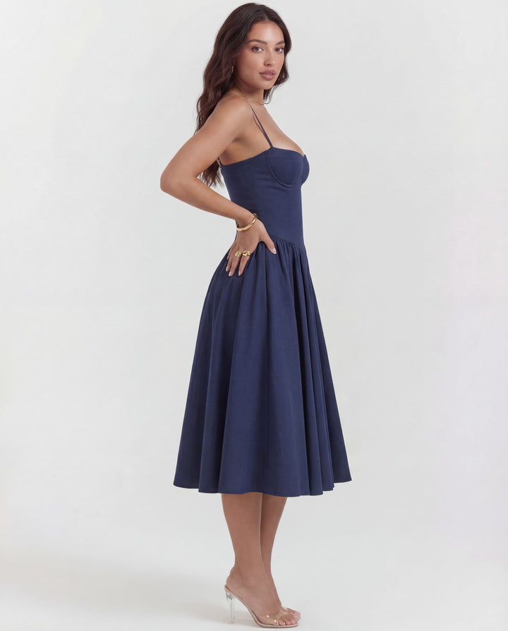 Penelope | Sweetheart-Neck Structured Midi Dress