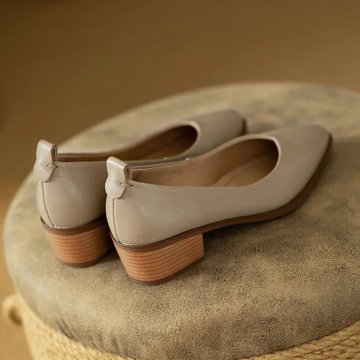 Gwendolen | Classic Chic Pumps