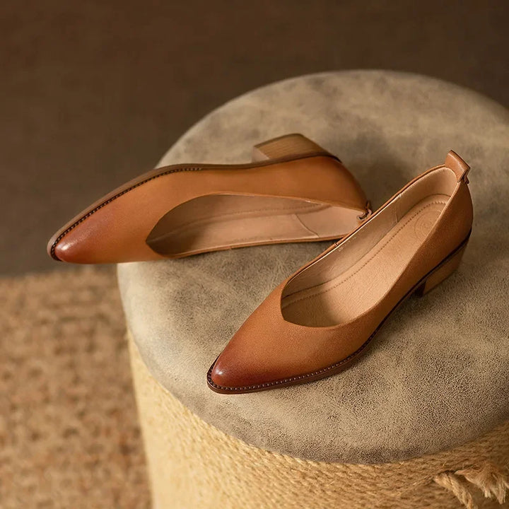 Gwendolen | Classic Chic Pumps