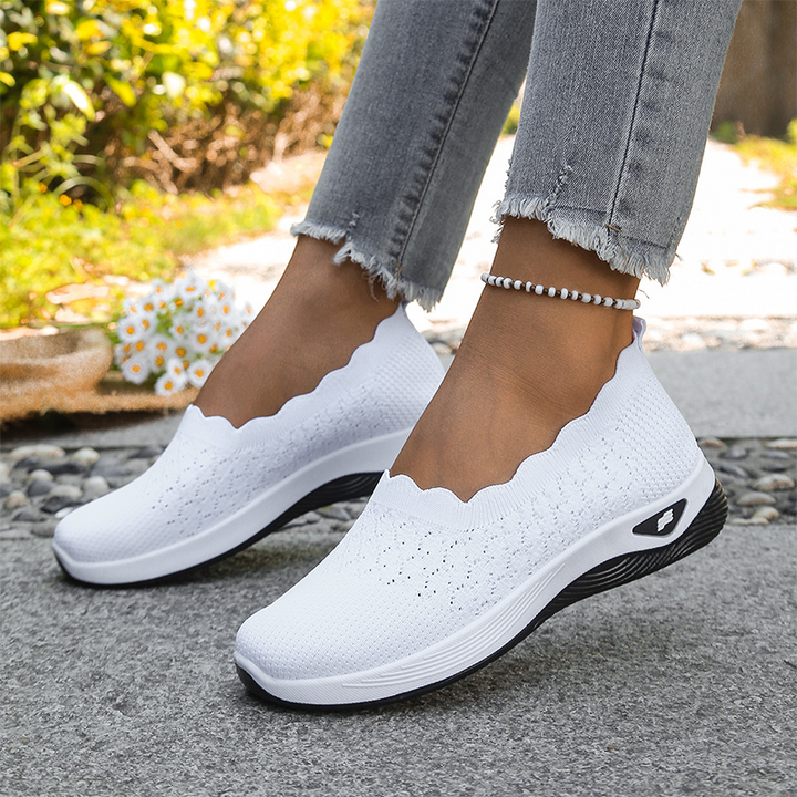 Tessa™ – Breathable Lightweight Walking Shoes